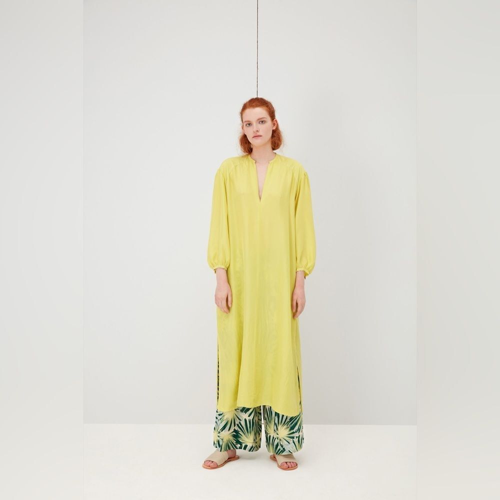 VOGUE POMANDERE SILK DRESS